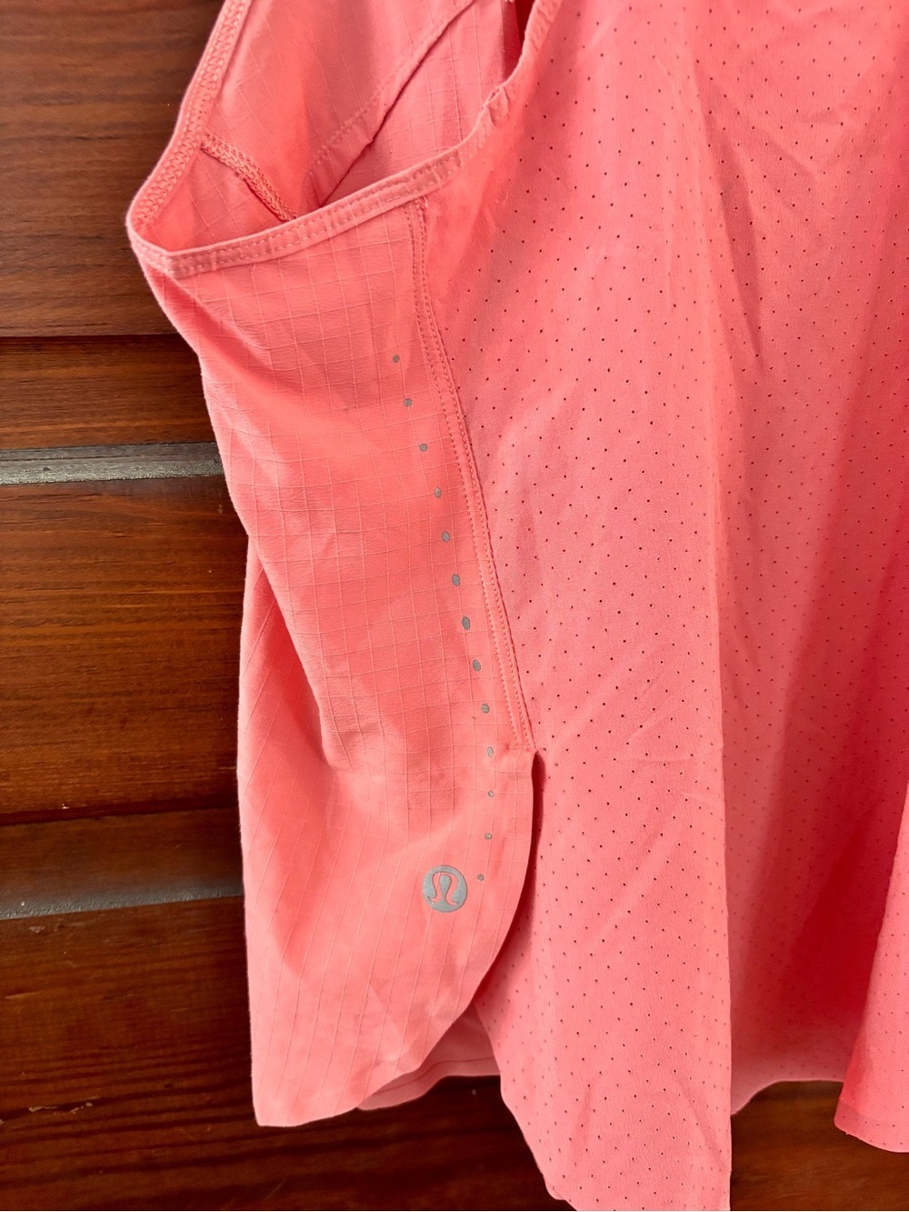 Lululemon Lightweight Stretch Running Tank Top in Raspberry Cream Reflective - Picture 5 of 10